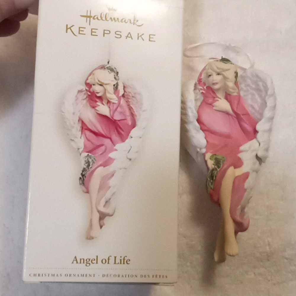 Hallmark Keepsake Ornament: "ANGEL OF LIFE"